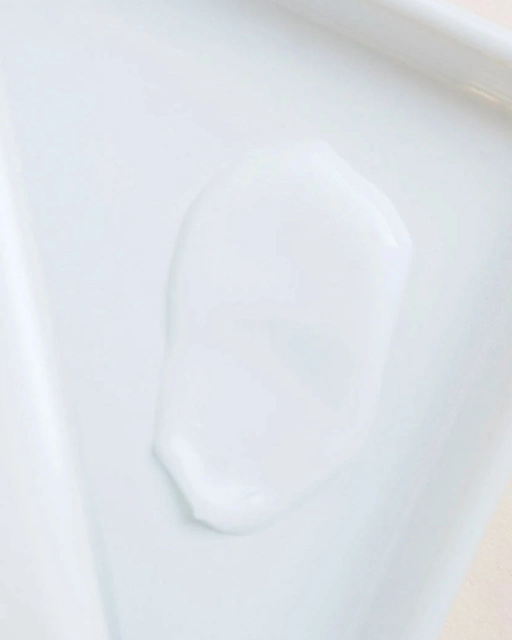 SoonJung 10 Free Moist Emulsion - Image 2