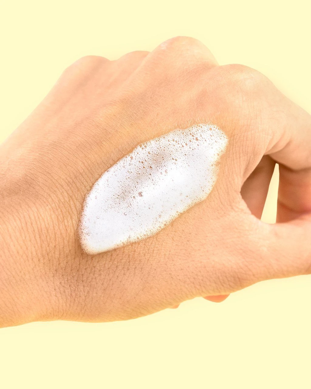 Green Tea Real Fresh Foam Cleanser - Image 2