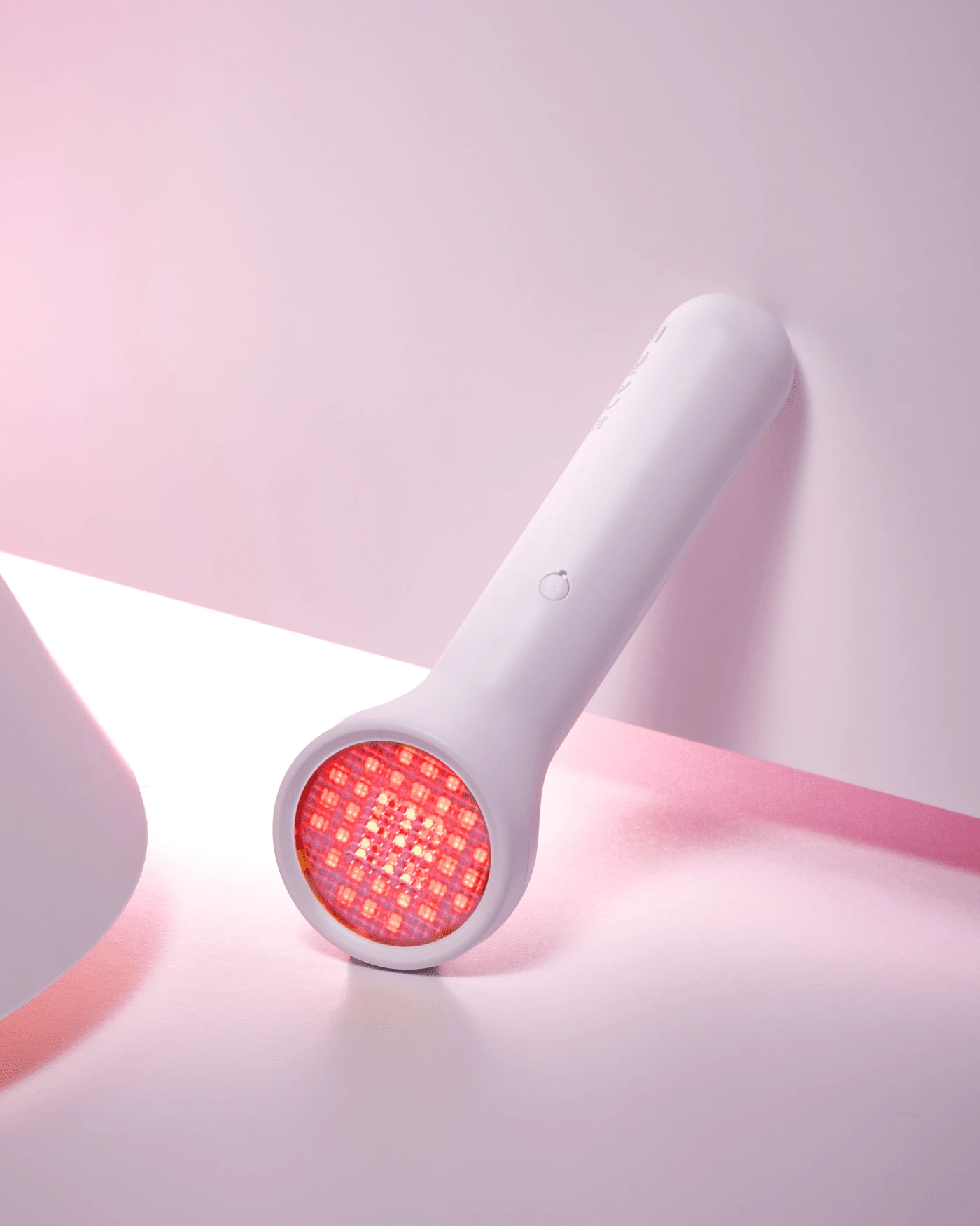 Beauty Beam Rejuvenating Red - Image 3