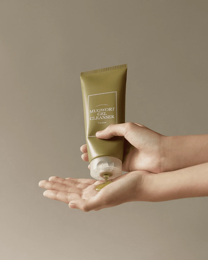 Mugwort Gel Cleanser - Image 3