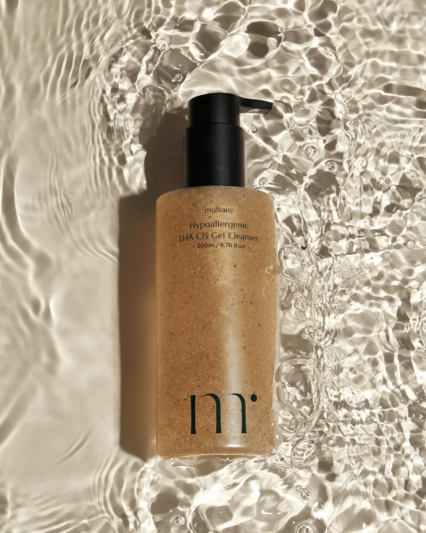 Hypoallergenic LHA CIS Gel Cleanser - Image 3