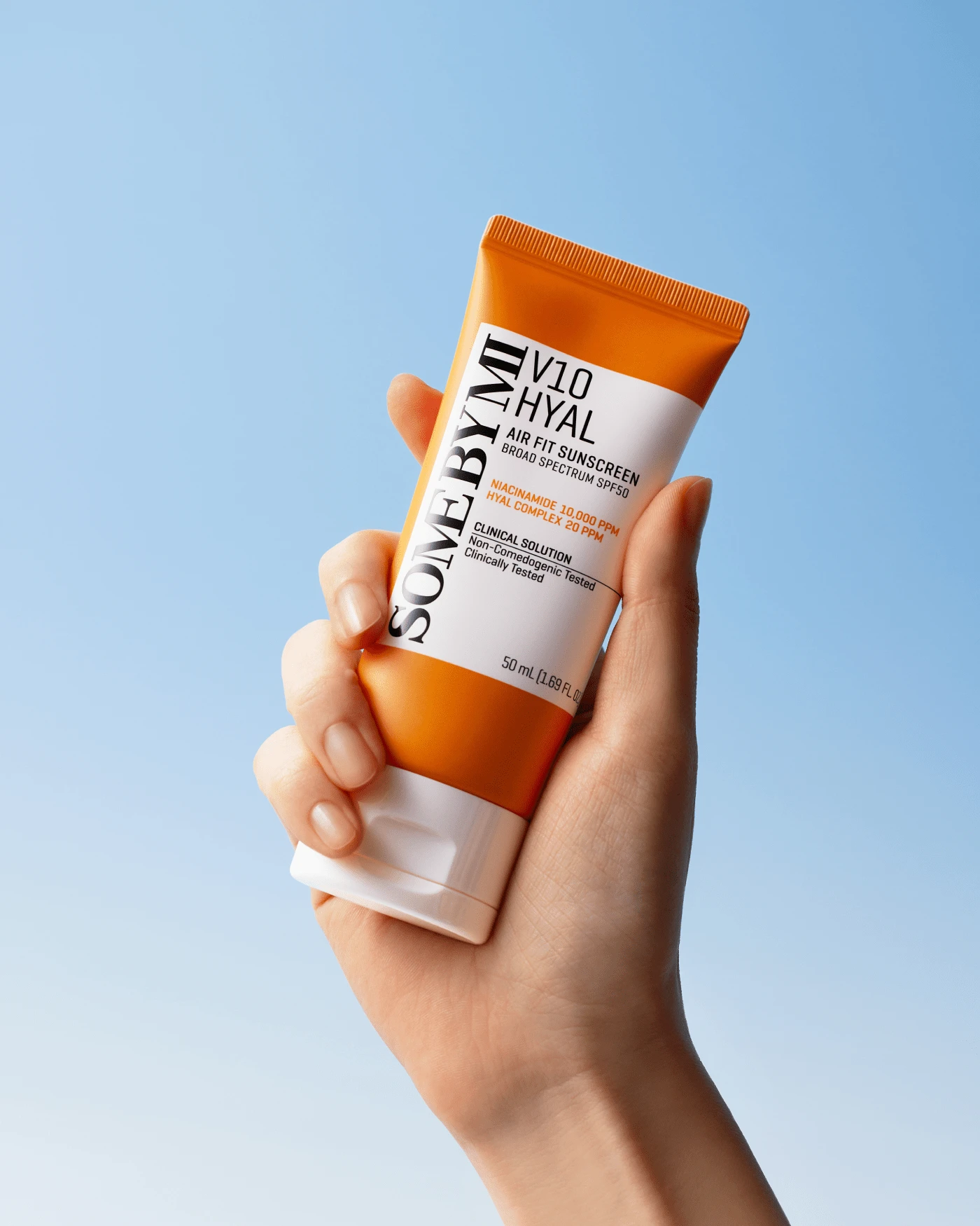 V10 Hyal Airfit Sunscreen - Image 5